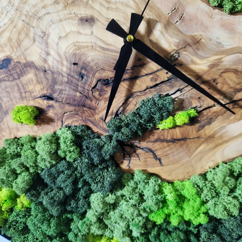 Custom Moss Olive Wood Wall Clock, Metal and Olive Wooden Wall Clock, Olive Wooden Wall Clock & Moss Wall Art, Preserved Stabilized Moss BlackSeaResinWorks