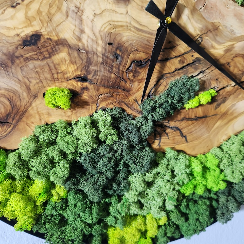 Custom Moss Olive Wood Wall Clock, Metal and Olive Wooden Wall Clock, Olive Wooden Wall Clock & Moss Wall Art, Preserved Stabilized Moss BlackSeaResinWorks