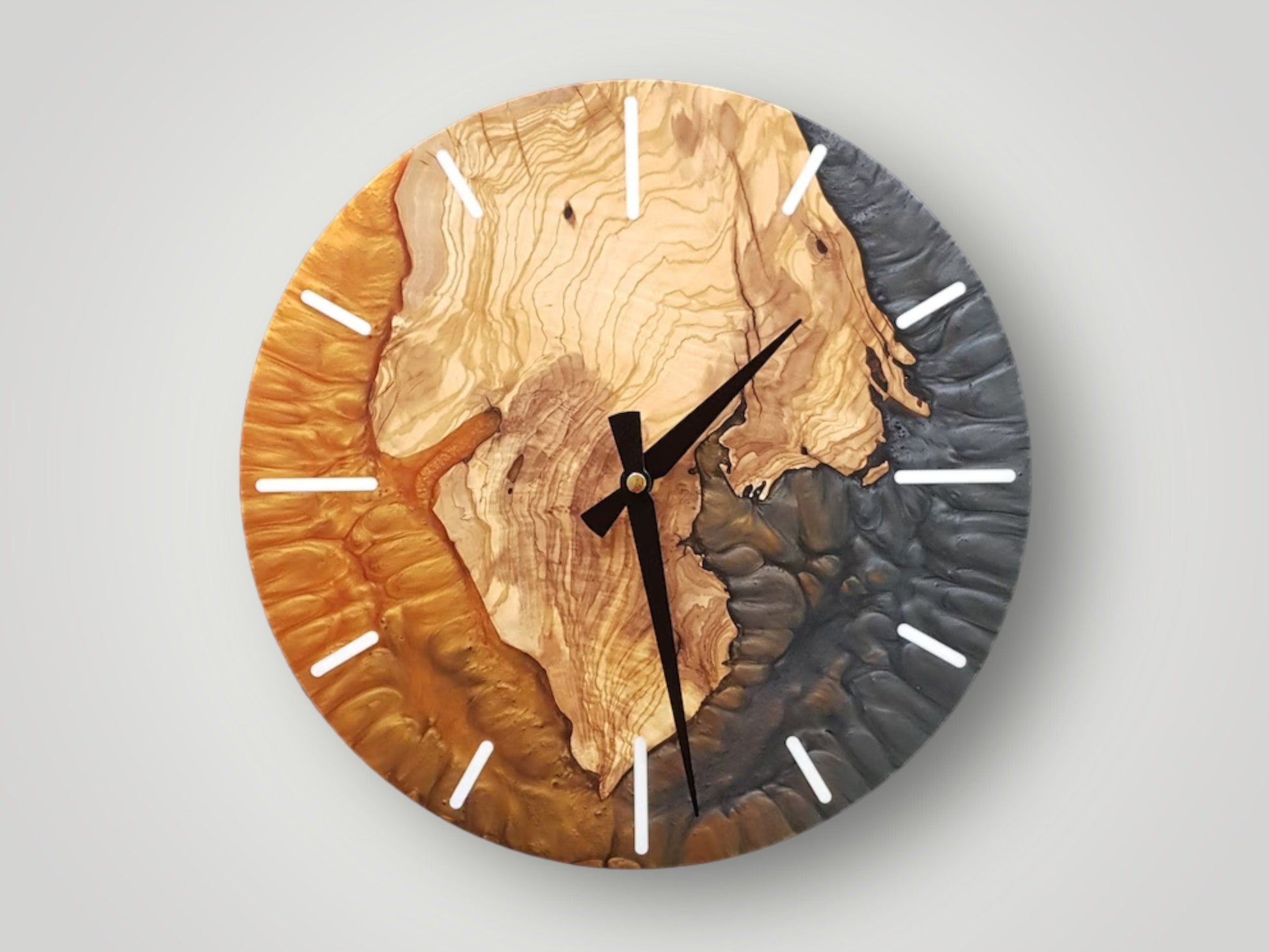 Handmade Epoxy and Olive Wood Wall Clock, Wall Decor, Large Wall Clock, Boho Wall Decor BlackSeaResinWorks